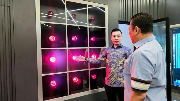 Bamsoet Dorong Sektor Modifikasi Lampu Kendaraan Jadi Motor Baru Ekraf RI