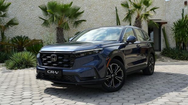 Array,Duel Mesin 1.5 Turbo SUV 7 Seater: Mitsubishi Destinator vs Wuling Almaz vs Tiggo 8 CSH