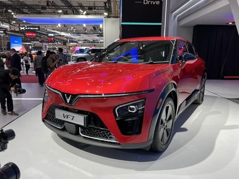 Array,Harga Mobil Listrik Vinfast Jadi Rp 156 Juta, Pakai Skema Sewa Baterai Baru