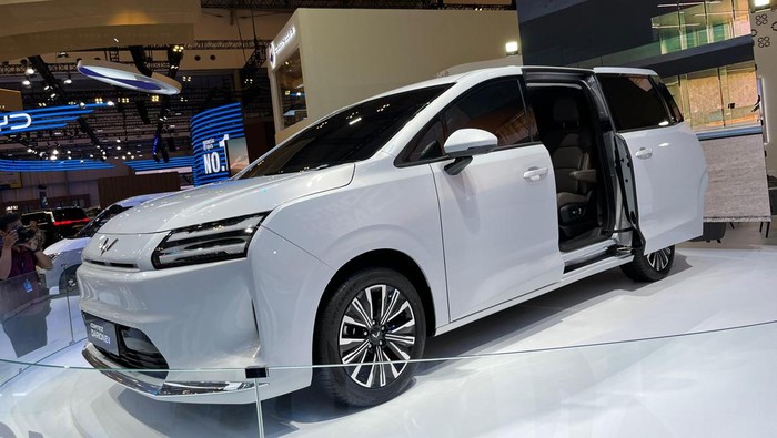 Harga Masih Abu-abu, Wuling Cortez Darion Catat 122 SPK di GIIAS 2025