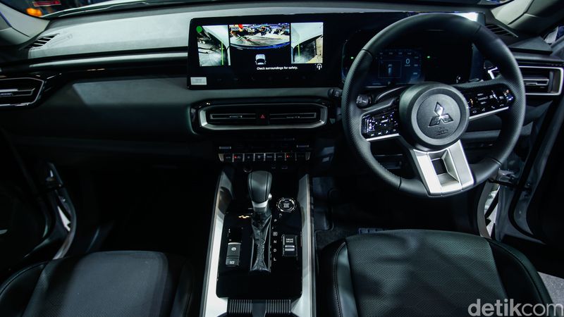 Array,Bedah Keunggulan Mitsubishi Destinator: Kabin Nyaman, Dapur Pacu Bisa Diandalkan!