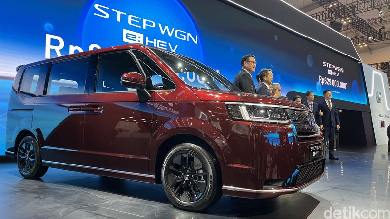 Array,Honda StepWGN Hybrid Meluncur di Indonesia, Harga di Bawah Rp 650 Juta!
