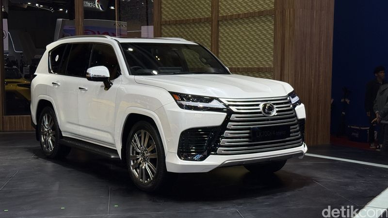 Daftar Harga Mobil Lexus Terbaru: Masih Ada yang di Bawah Rp 1 M, Kok