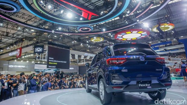 Sebulan Meluncur, Segini SPK Daihatsu Rocky Hybrid