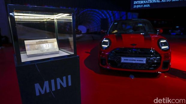 Array,MINI JCW 66 Collection Cuma Dijual 16 Unit di Indonesia, Ini Istimewanya