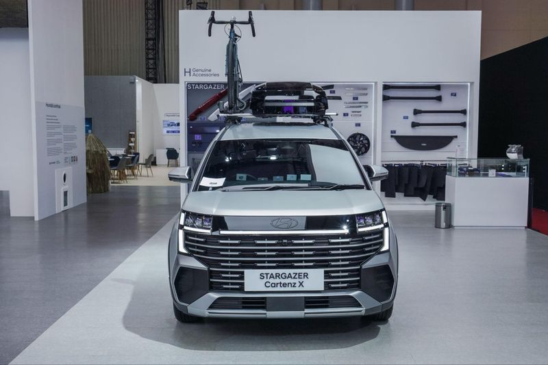 Array,Ada Fitur Lengkap, STARGAZER Cartenz X Cocok untuk Kondisi Jalan Indonesia