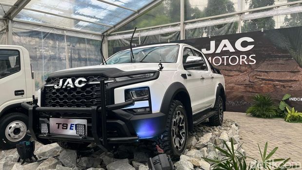 Array,3 Mobil yang Dibawa JAC Motors ke Indonesia, Semuanya EV Niaga