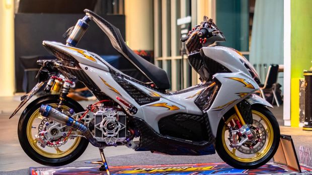 Modifikasi Gahar Yamaha Aerox Alpha, Bukan buat Kaum Mendang-mending