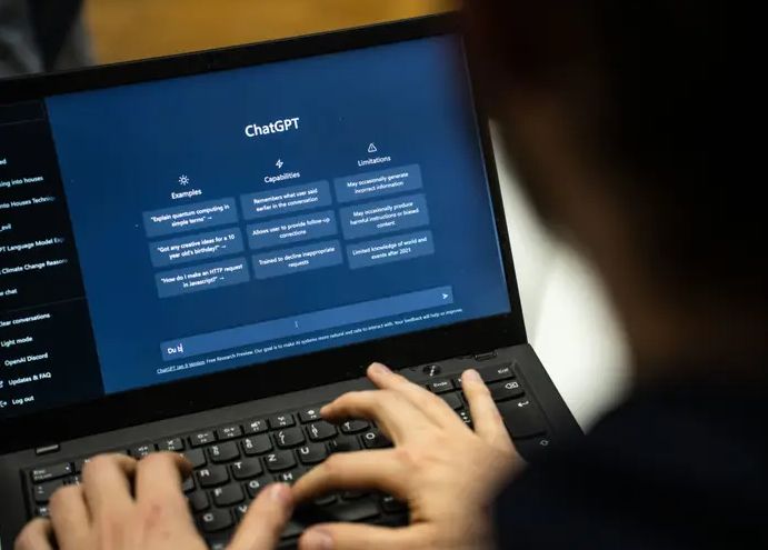 Array,Mobil Hilang 2 Tahun, Pemilik Temukan Lagi Pakai ChatGPT