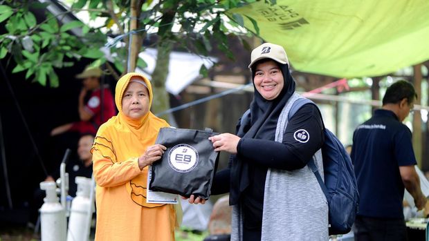 Array,Tak Cuma Bikin Ban, Bridgestone Ikut Rawat Hutan Jawa Barat
