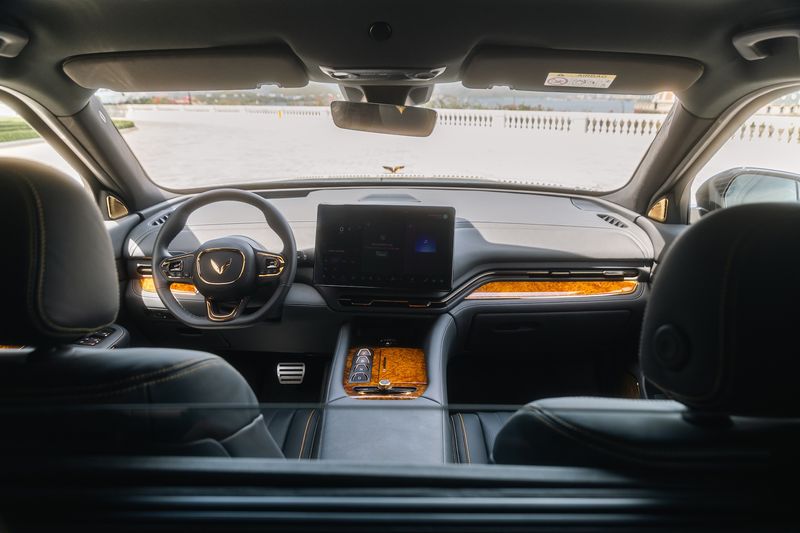 Array,Spesifikasi Mobil Antipeluru Buatan VinFast: Tahan Tembakan dan Ledakan