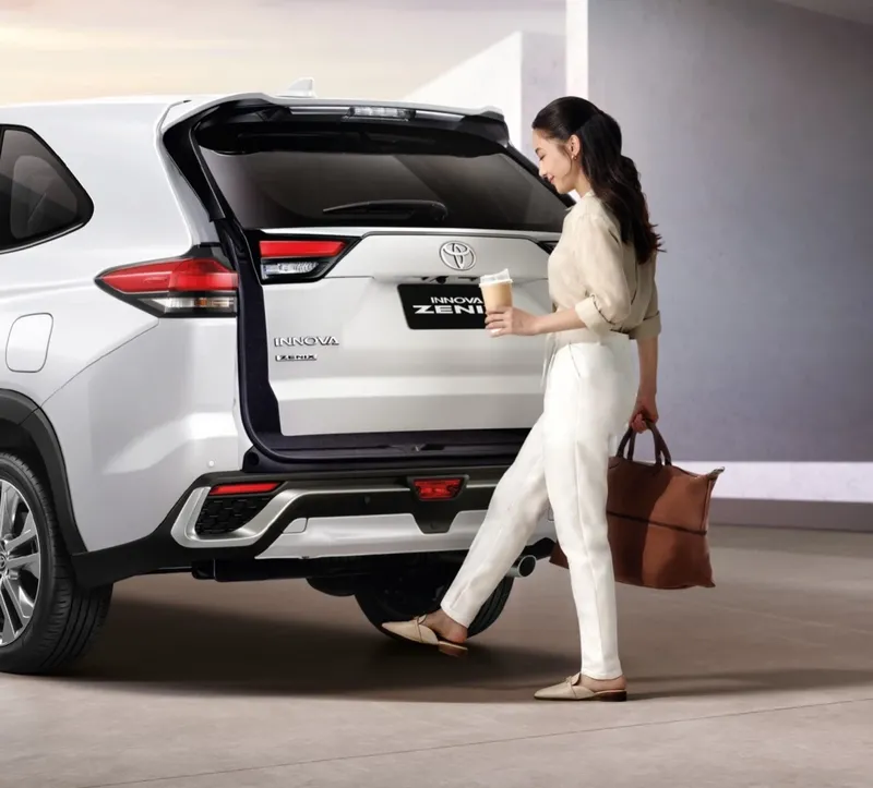 Array,Toyota Thailand Luncurkan Innova Zenix Terbaru Bikinan Karawang, Apa Bedanya?