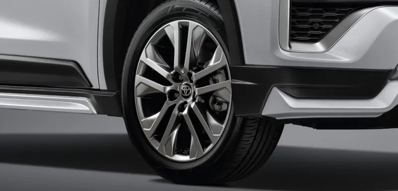 Array,Toyota Thailand Luncurkan Innova Zenix Terbaru Bikinan Karawang, Apa Bedanya?