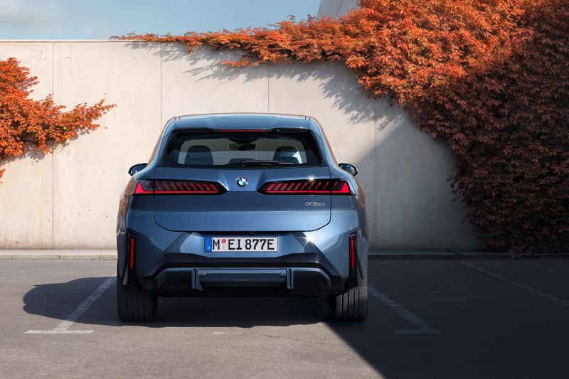 Array,Rilis iX3, Era Baru Mobil Listrik BMW Resmi Dimulai!