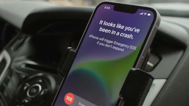 Truk Kecelakaan Maut Hingga Remuk, Sopirnya Selamat Berkat iPhone