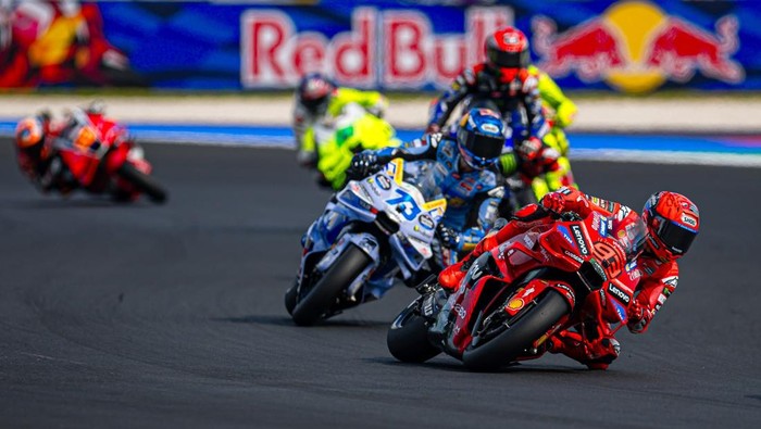 Hasil MotoGP San Marino 2025: Marquez Comeback, Selangkah Lagi Juara Dunia!
