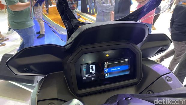 Array,IMOS 2025: Yamaha Xmax Tech Max Dapat Penyegaran, Harga Naik Rp 2,1 Juta