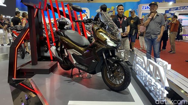 Array,Honda Tebar Pesona di IMOS 2025, Bukan Cuma Pamer New ADV 160