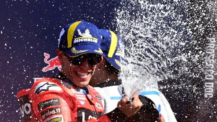 Marquez Bisa Samai Gelar Juara Dunia Valentino Rossi Besok, Ini Syaratnya