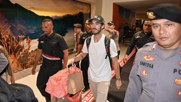 Rombongan Pebalap MotoGP Mulai Mendarat di Lombok