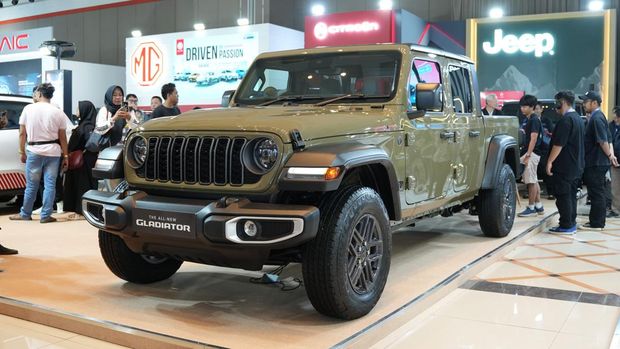Jeep Gladiator Sport dan Rubicon Meluncur di RI, Harganya Rp 2,6 M!