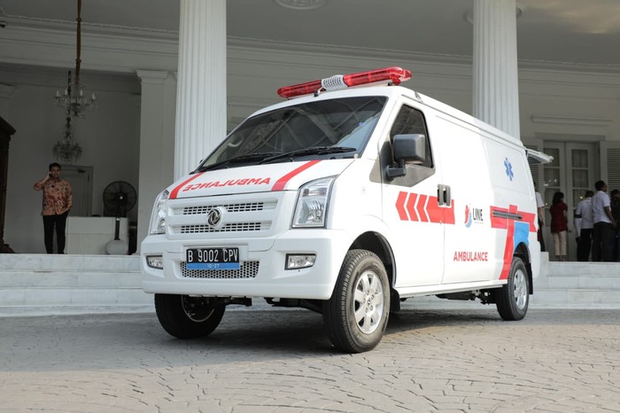 Pemprov DKI Operasikan Ambulans Listrik Pertama