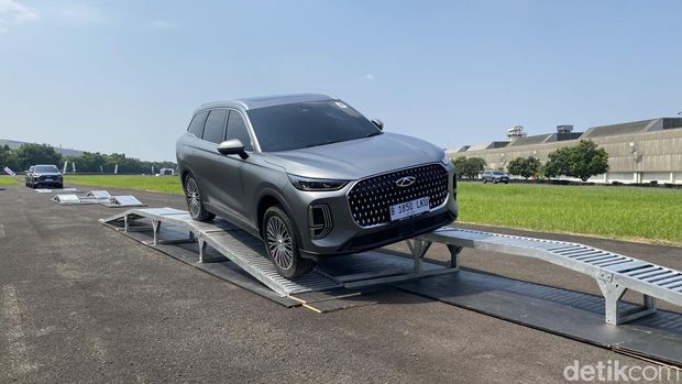 Array,Impresi Chery Tiggo 9 CSH: Mewah, Bertenaga, Harga Pepet Pajero Sport-Fortuner