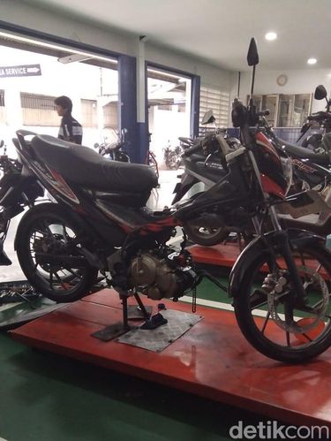 Gak Sangka, Segini Biaya Service Besar Suzuki Satria FU150 Produksi 2012