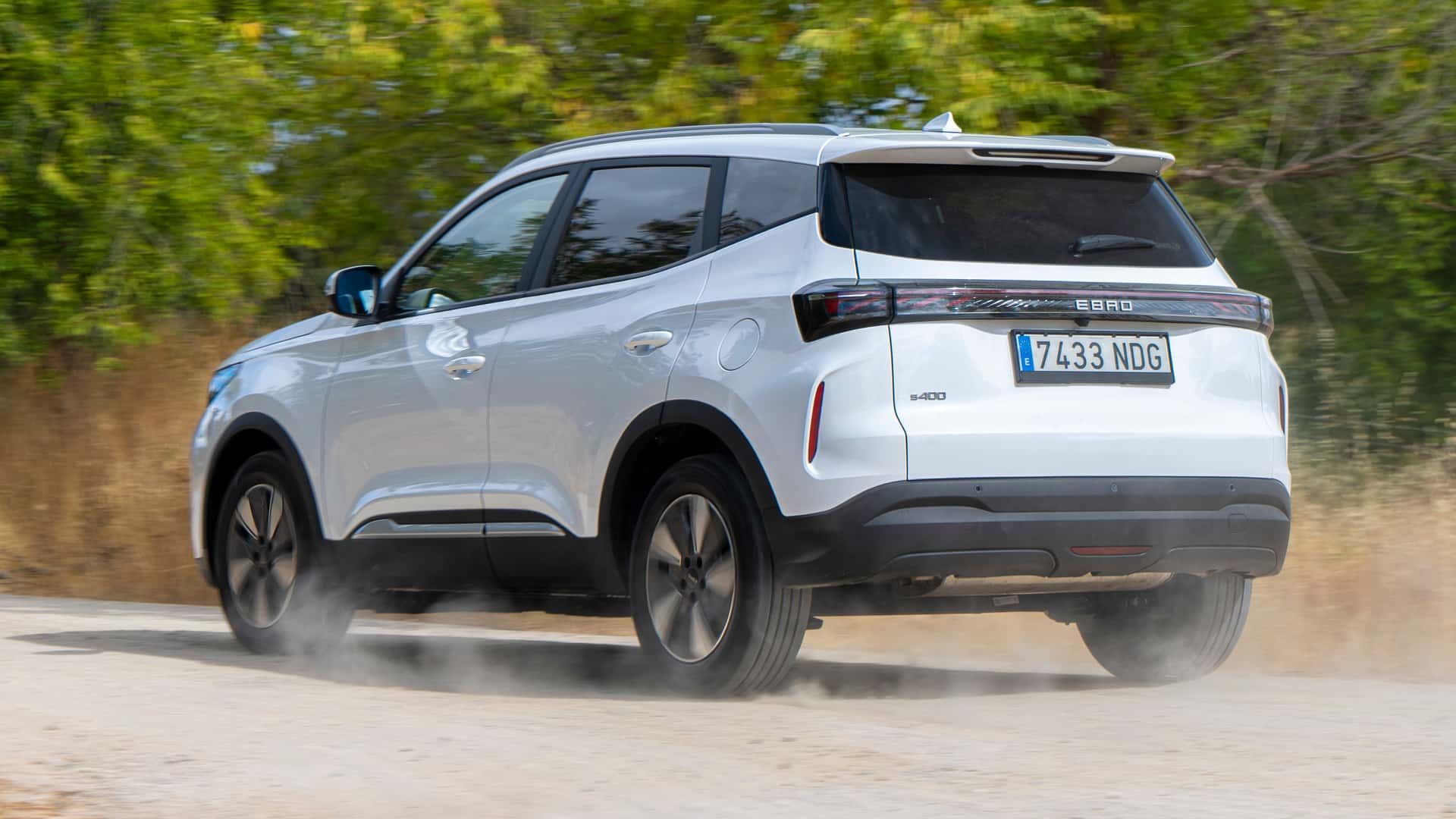 EBRO S400 Hybrid 2025, prueba en video