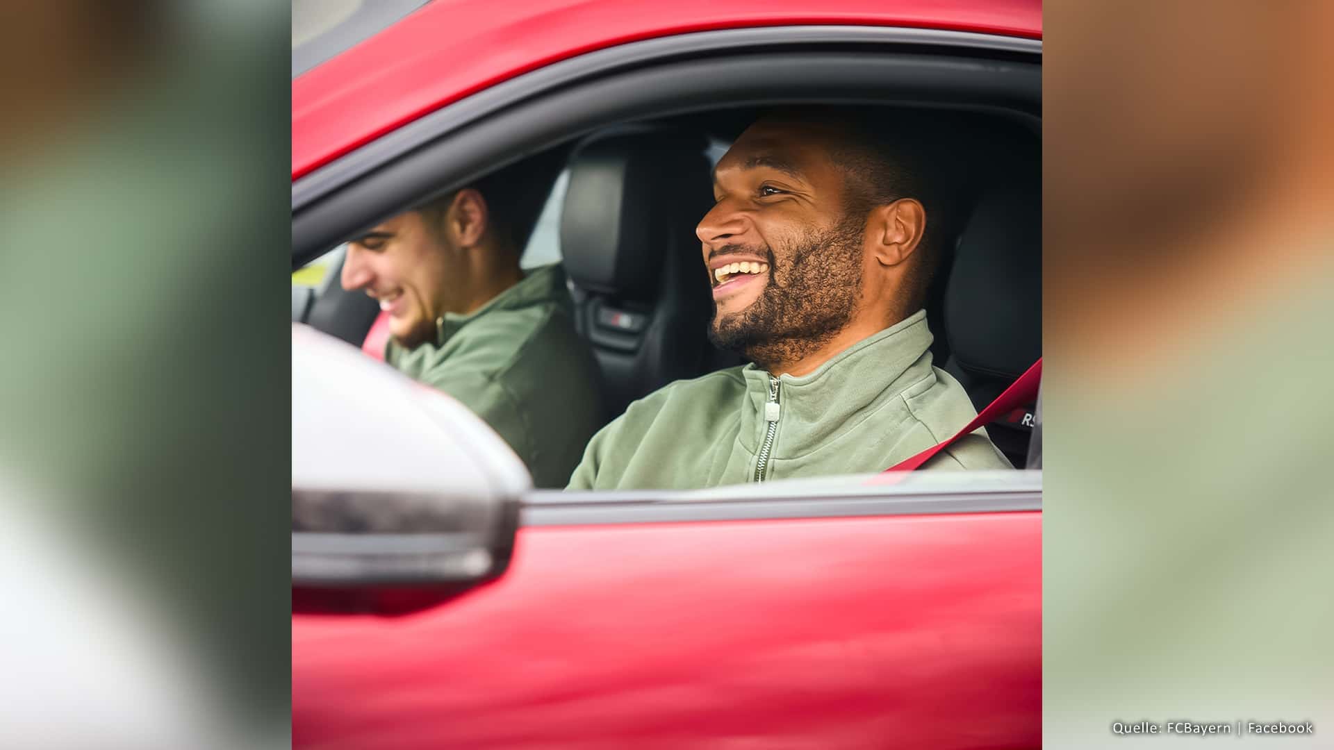 Jonathan Tah hat sichtlich Spaß beim Drift-Training