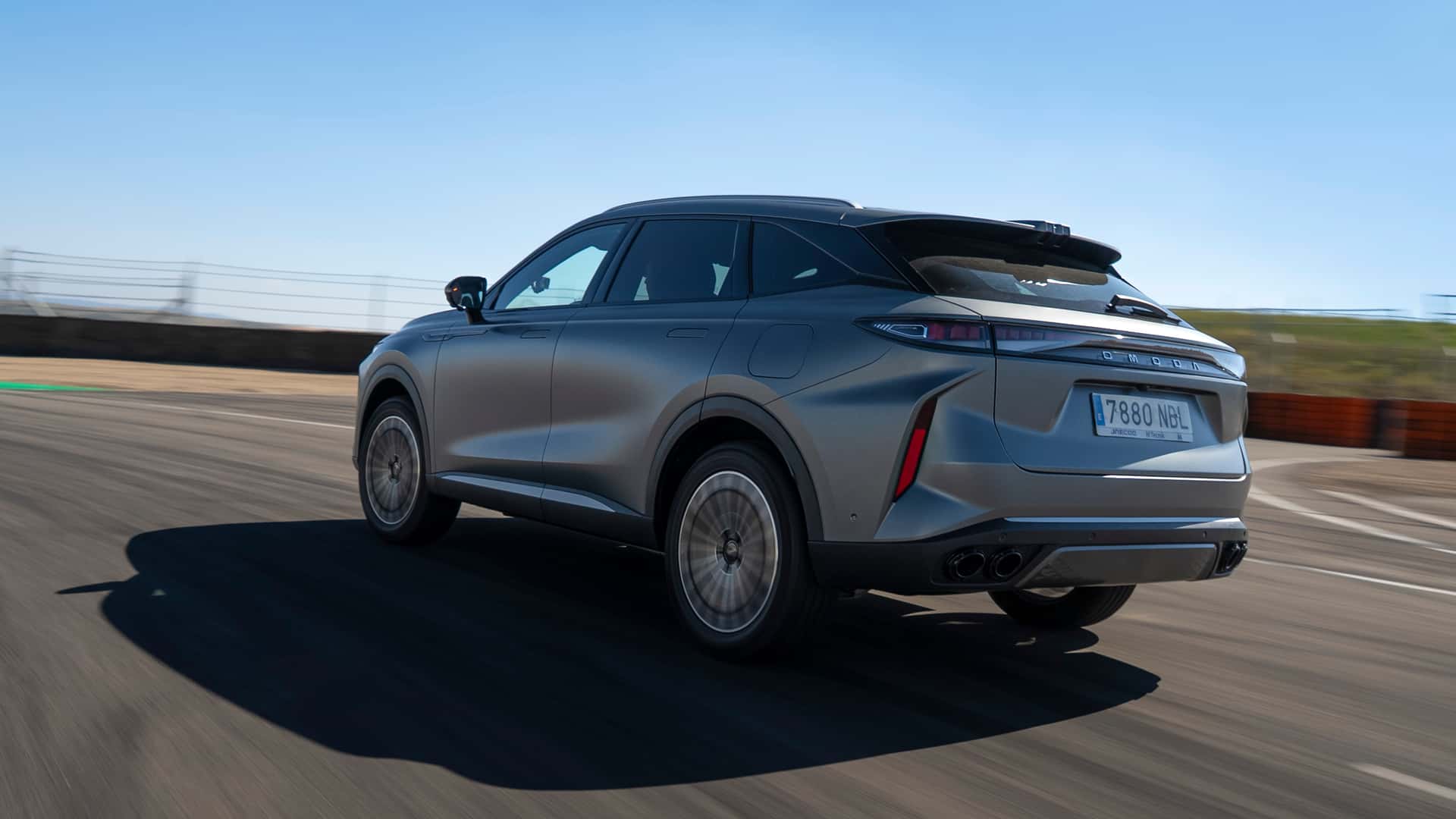 Prueba Omoda 9 SHS 2025