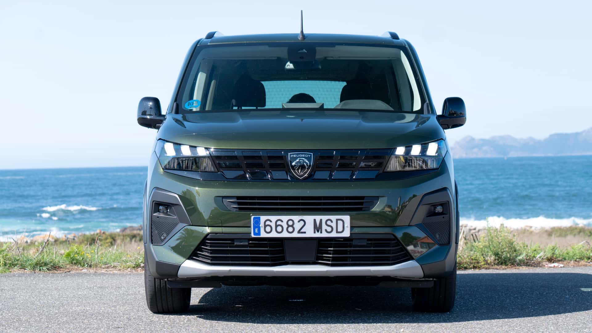 Peugeot e-Rifter: viaje Madrid - Finisterre en furgoneta eléctrica