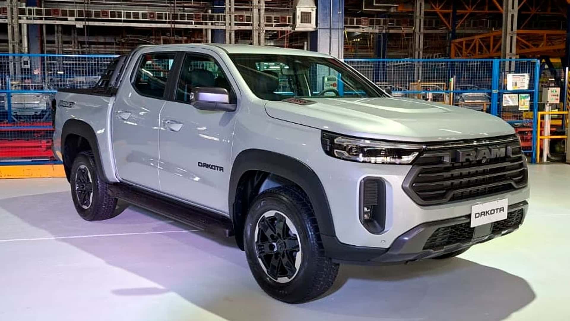 Las diferencias entre la Ram Dakota y la Fiat Titano