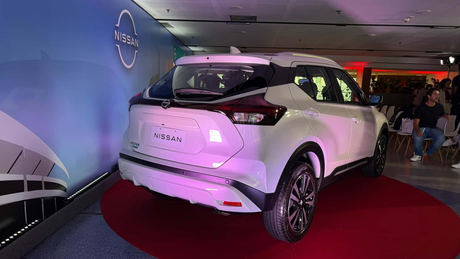 Nissan Kicks Play 2026