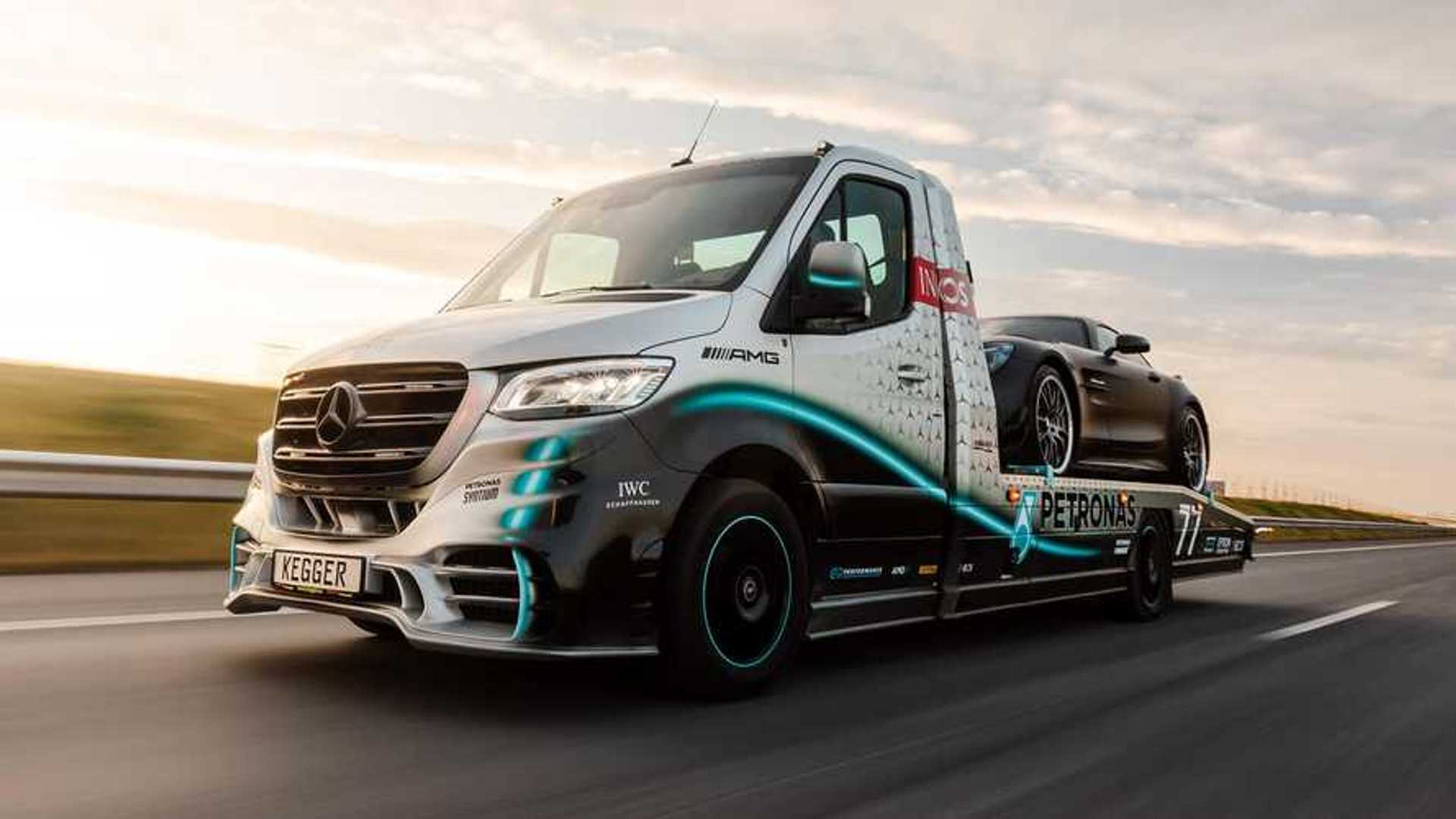 Mercedes Sprinter tow truck by Kegger (exterior)
