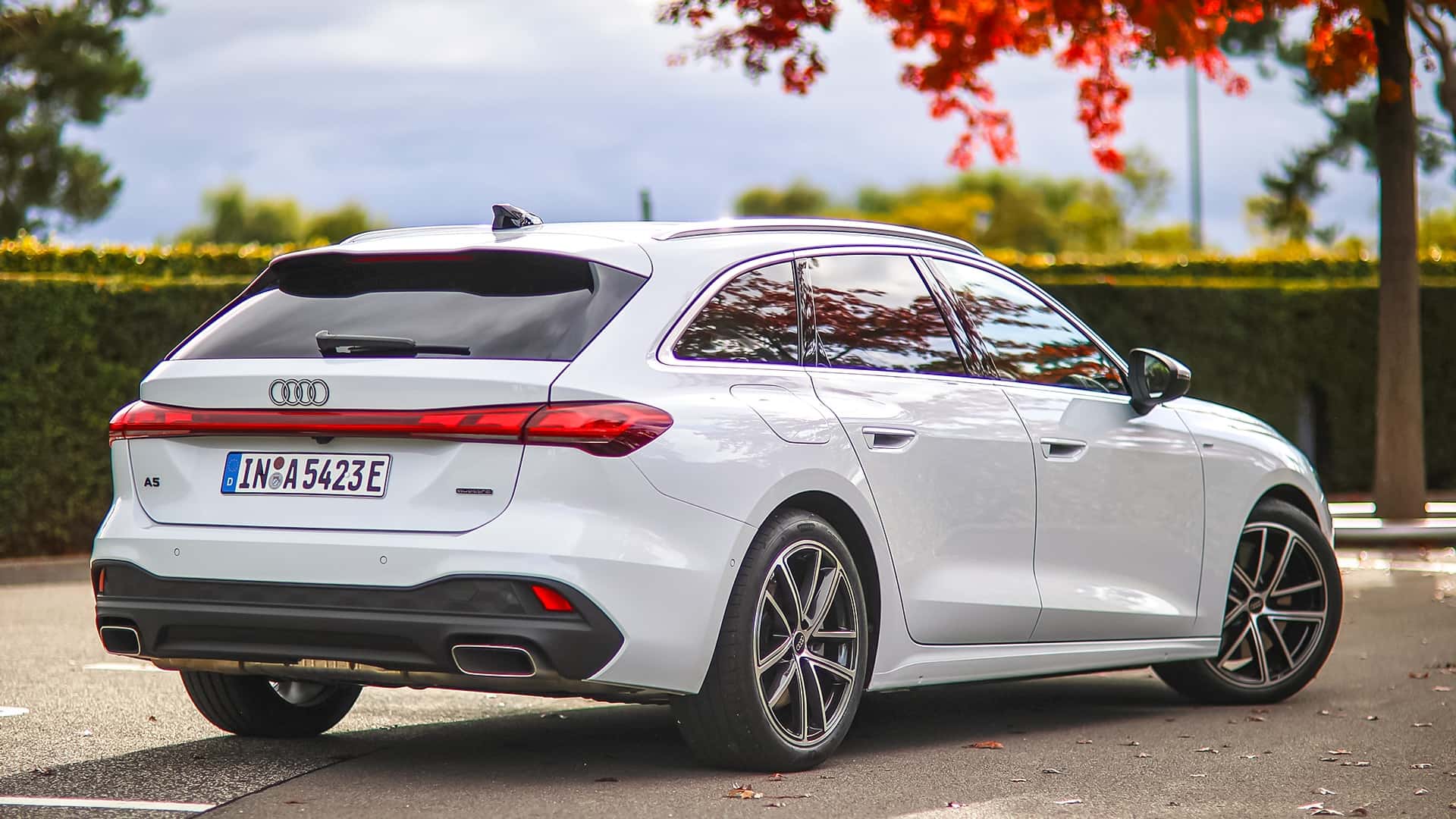 Audi A5 Avant e-hybrid (2025)
