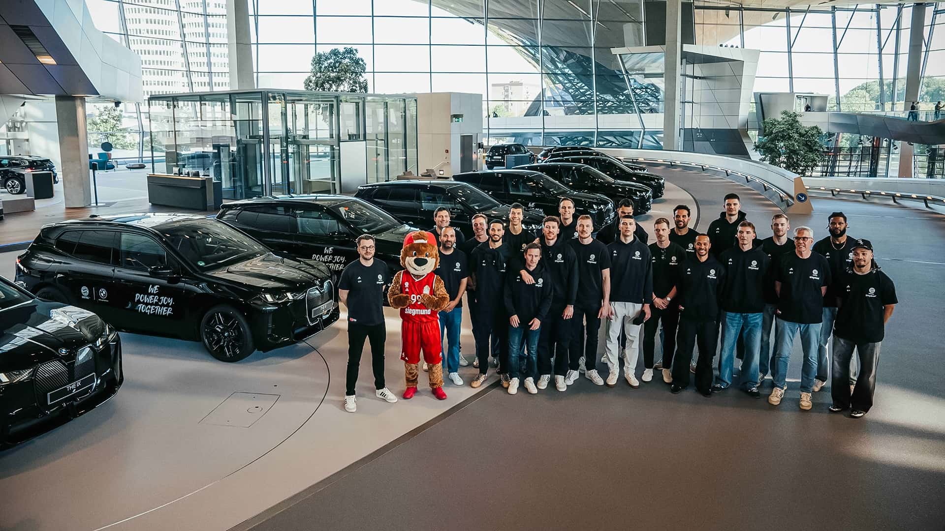 BMW und FC Bayern München Basketball