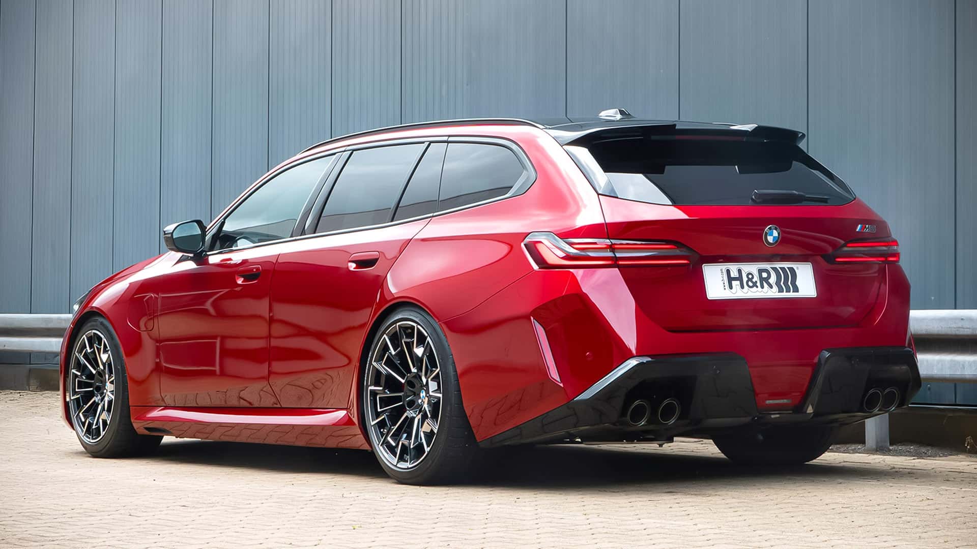 H&R BMW M5 Touring (2025)