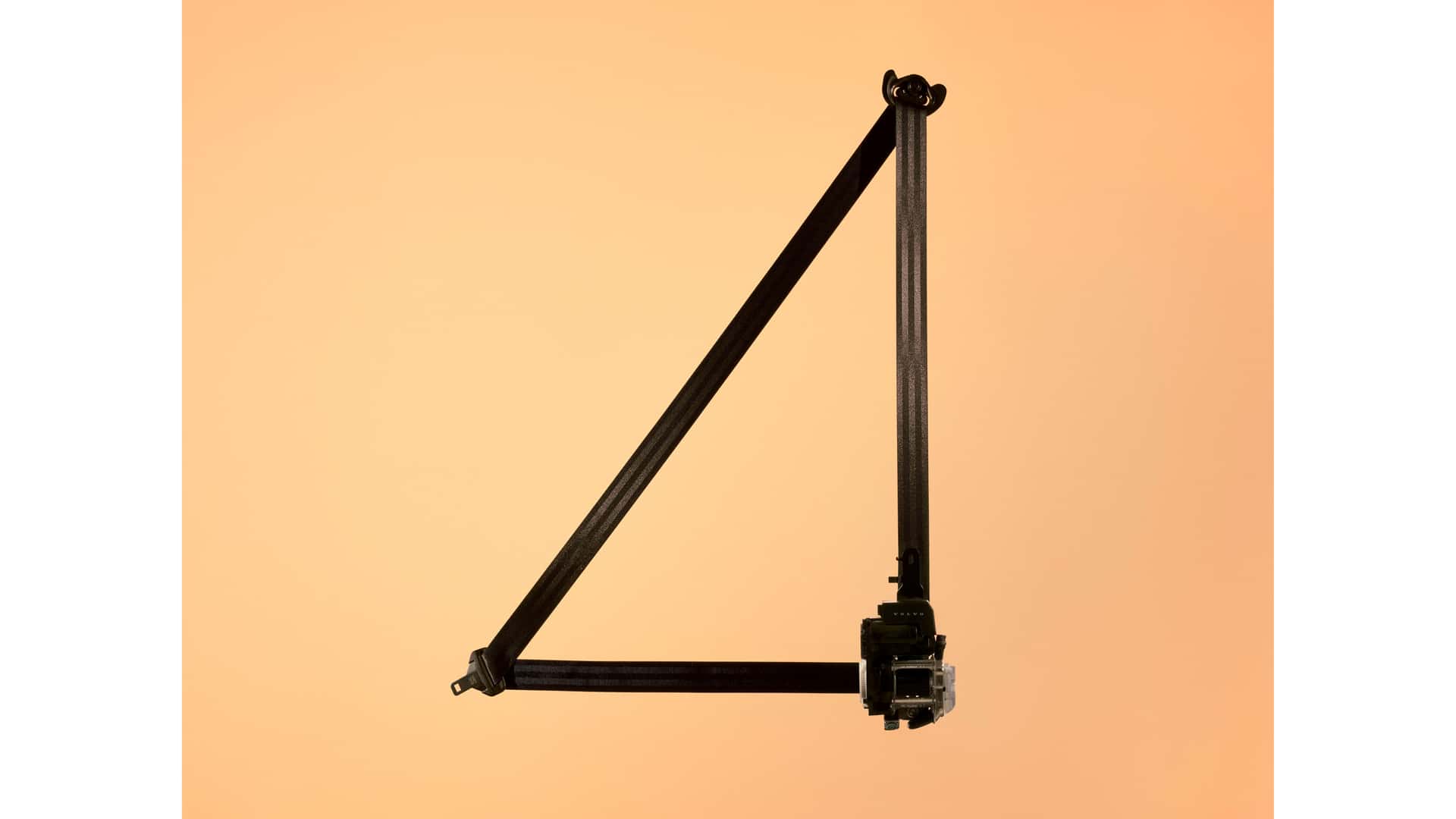 Sabuk Pengaman Adaptif Volvo