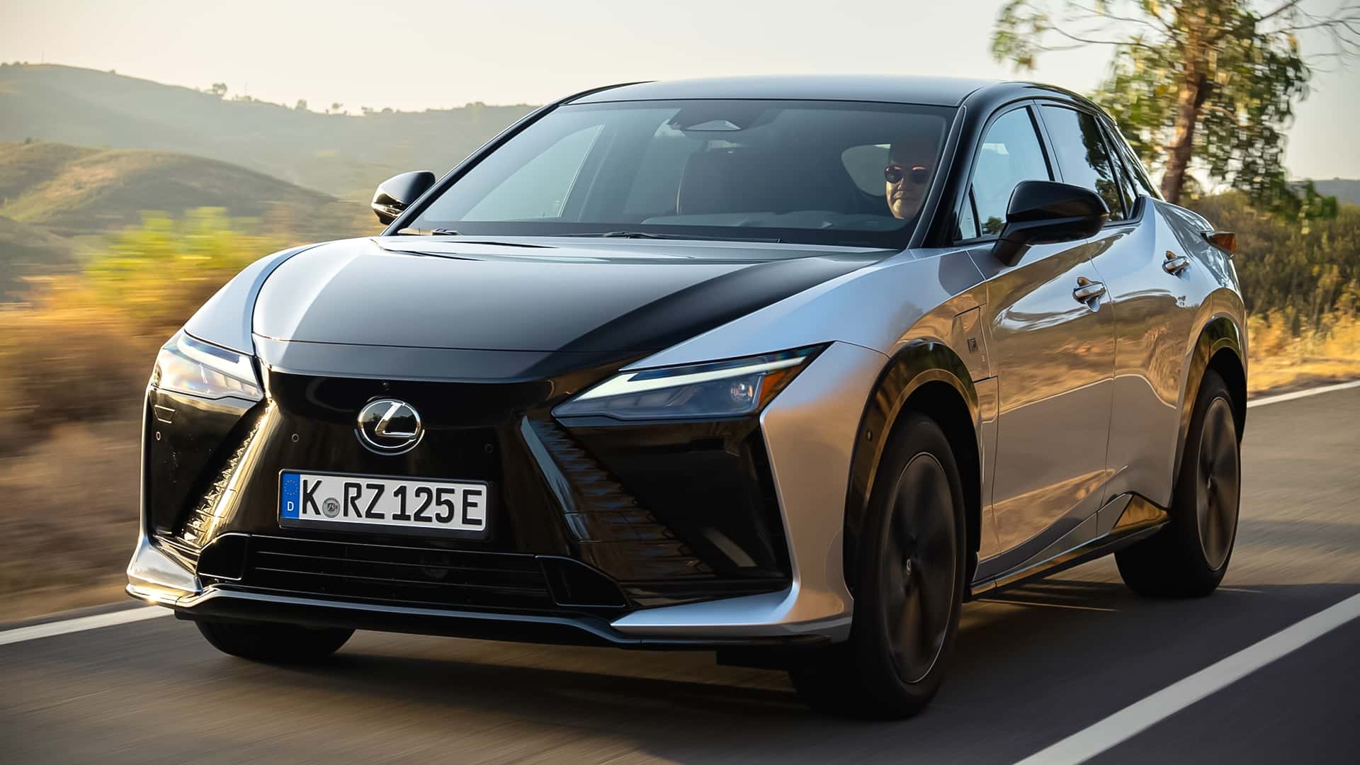 Lexus RZ 550e F Sport 2025, primera prueba