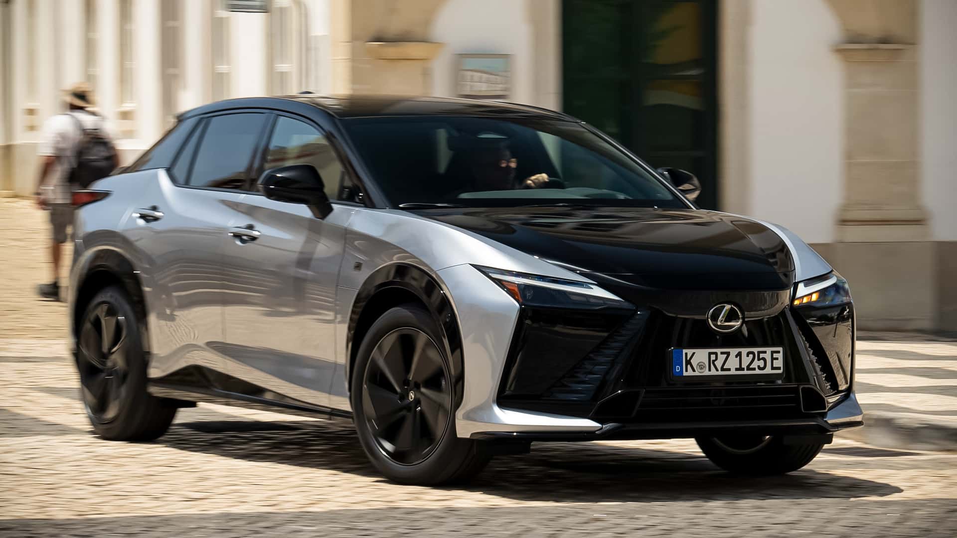 Lexus RZ 550e F Sport 2025, primera prueba