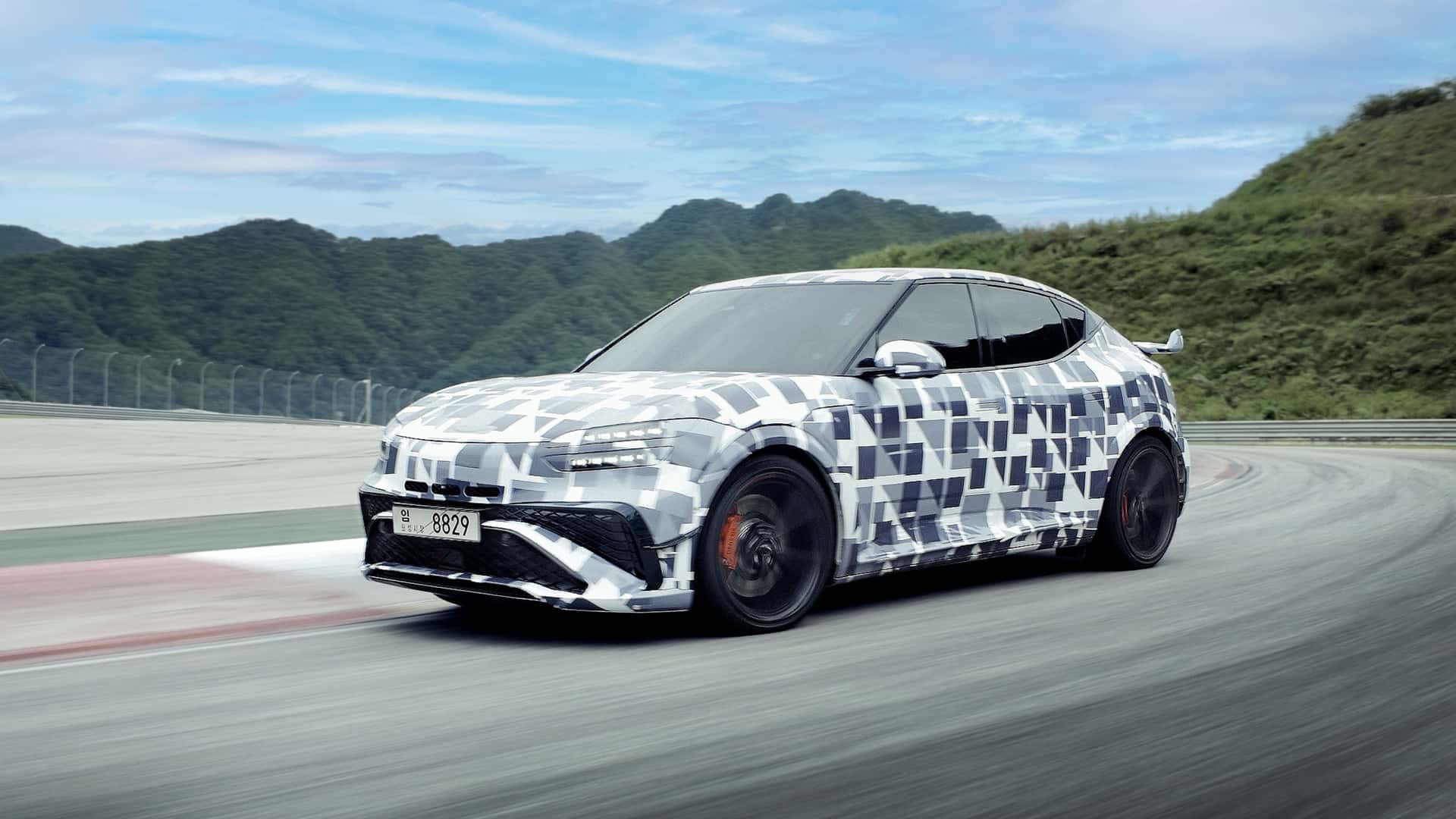 Genesis est prête à présenter un GV60 en version "Magma"