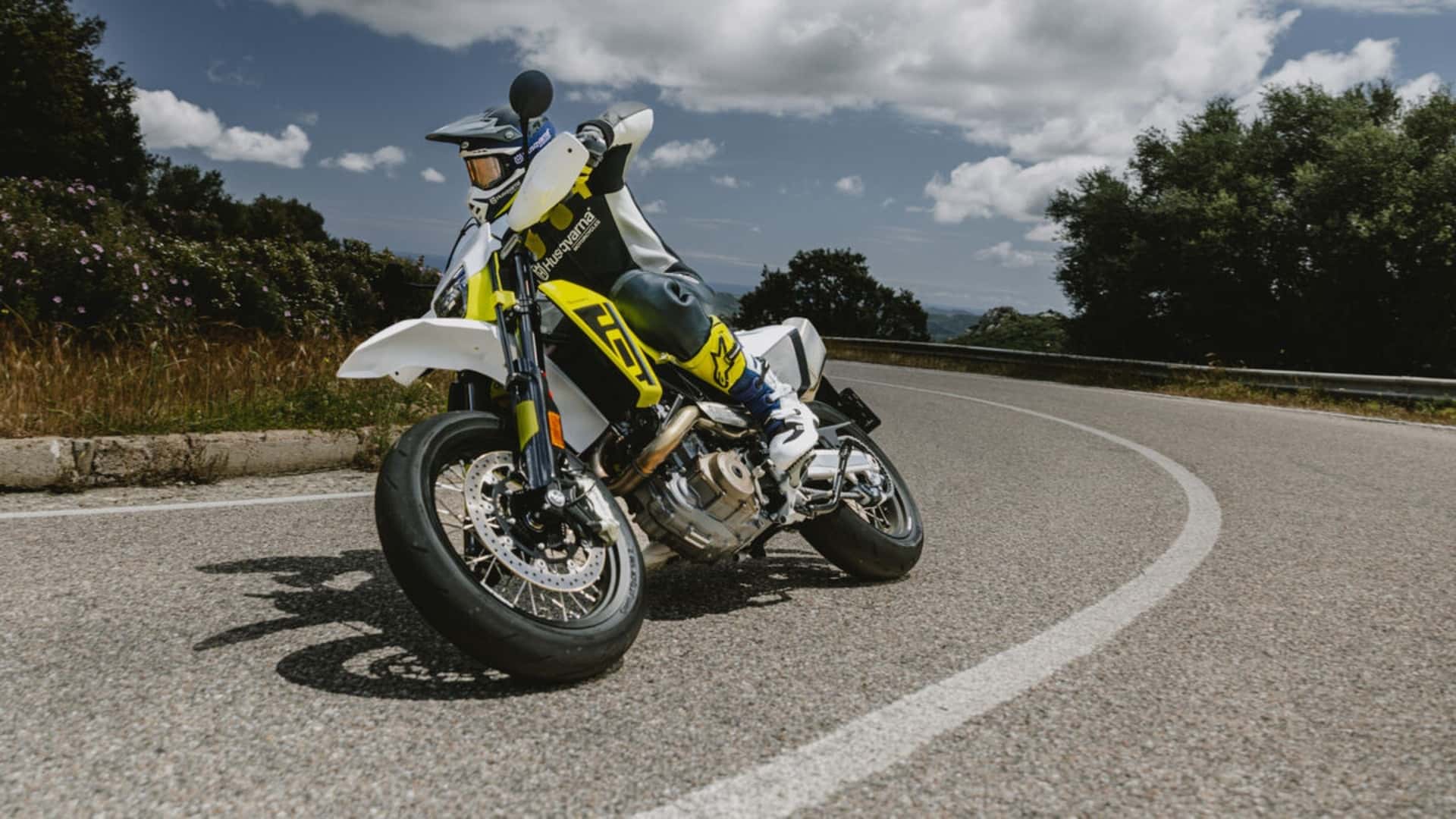 Husqvarna 701 Enduro y 701 Supermoto (2026)