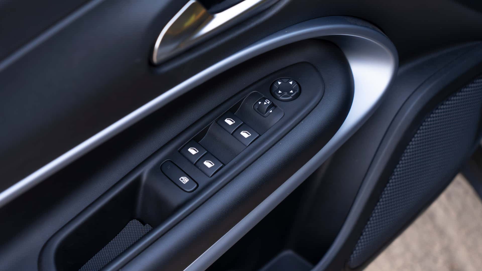 Jeep Avenger 4xe The North Face Edition, prueba