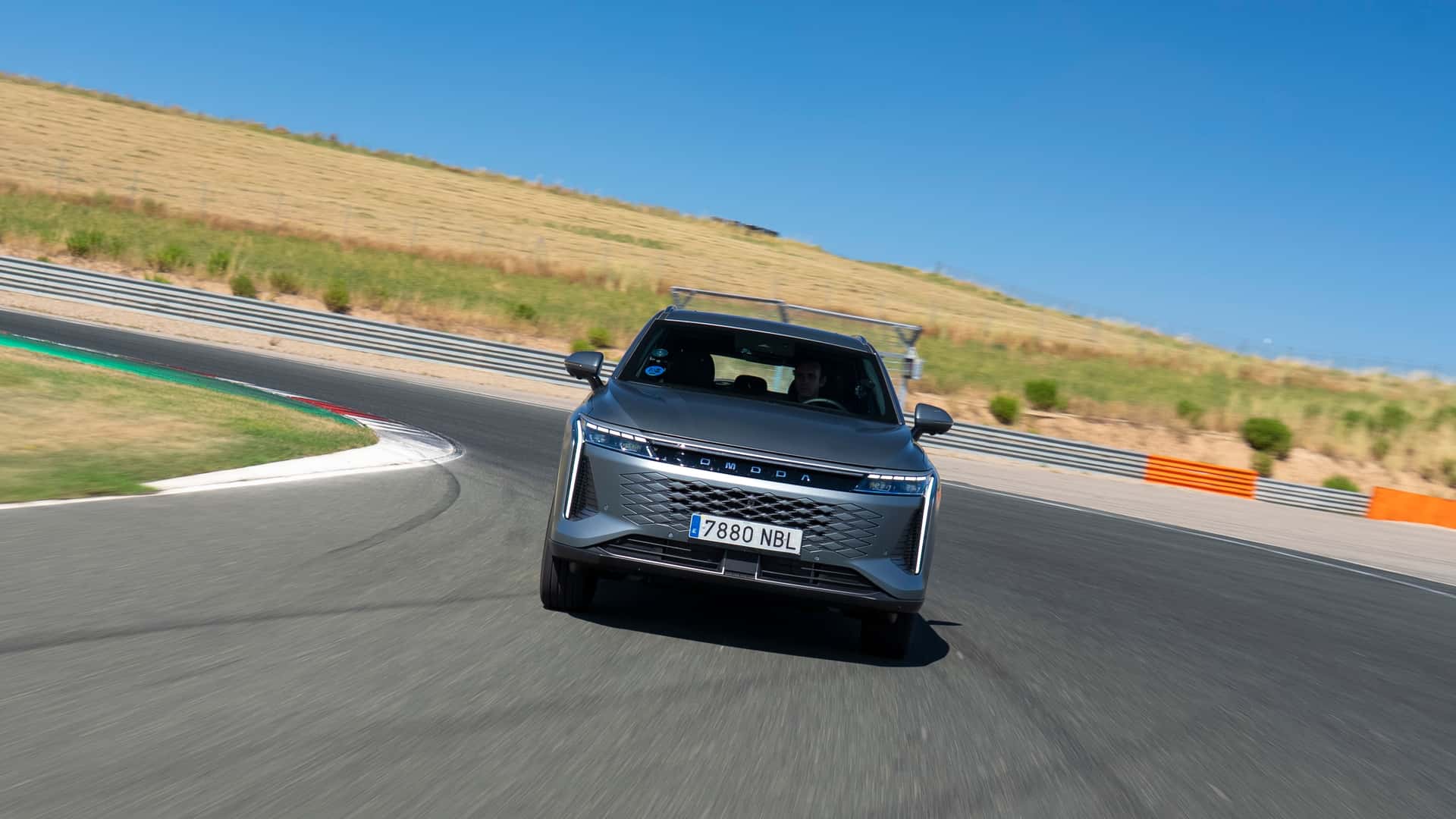 Prueba Omoda 9 SHS 2025