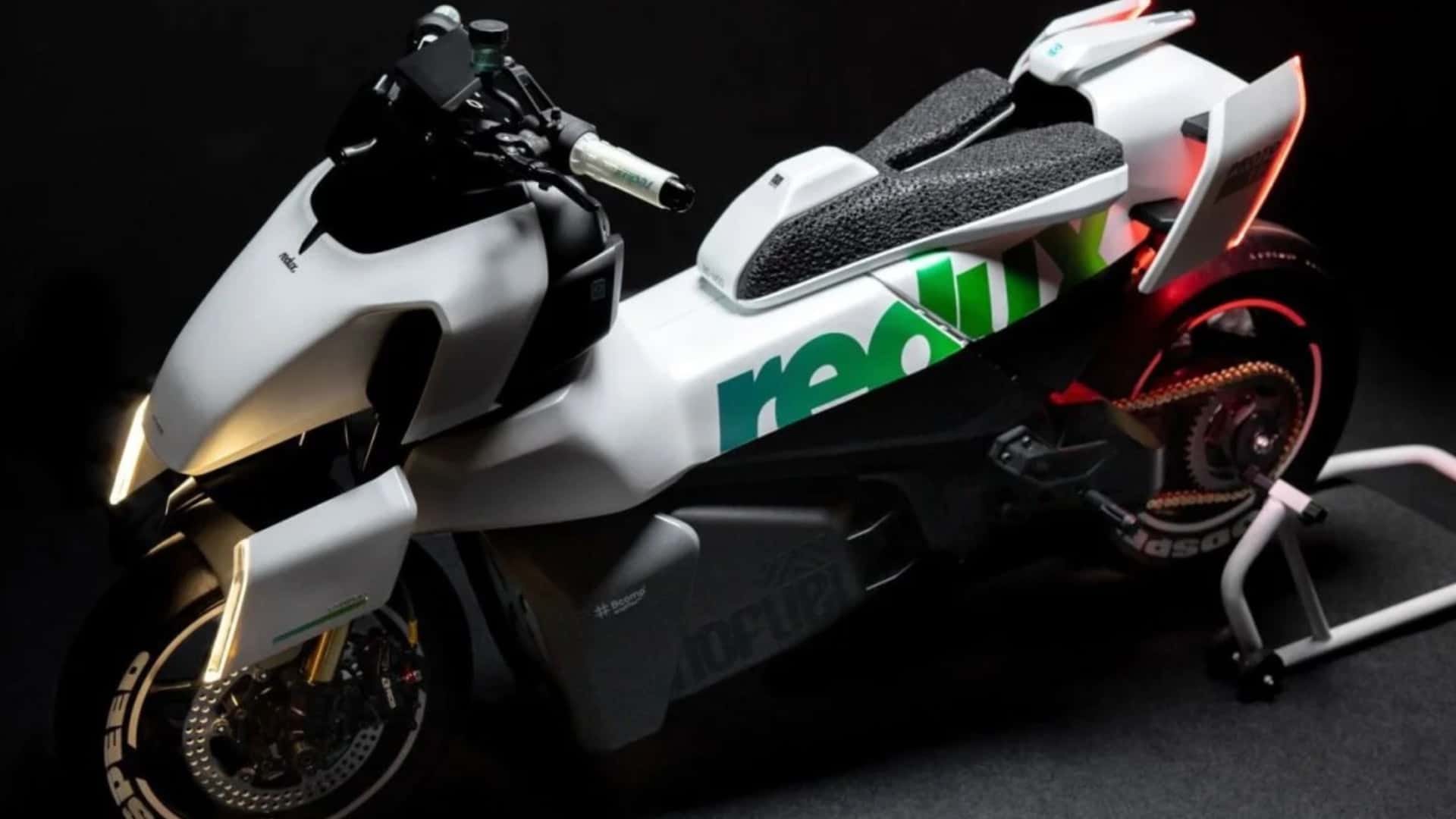 Este scooter eléctrico es tan futurista que cambia de forma