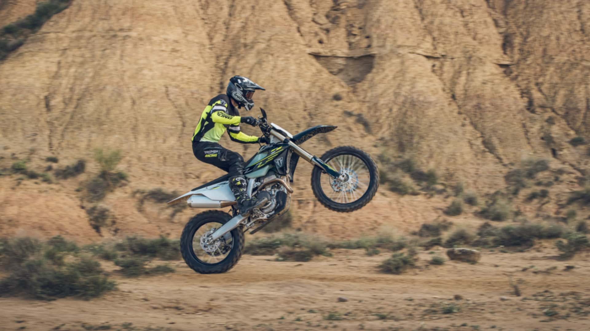 Triumph Luncurkan Motor Cross Country TF 250-C & 450-C 1