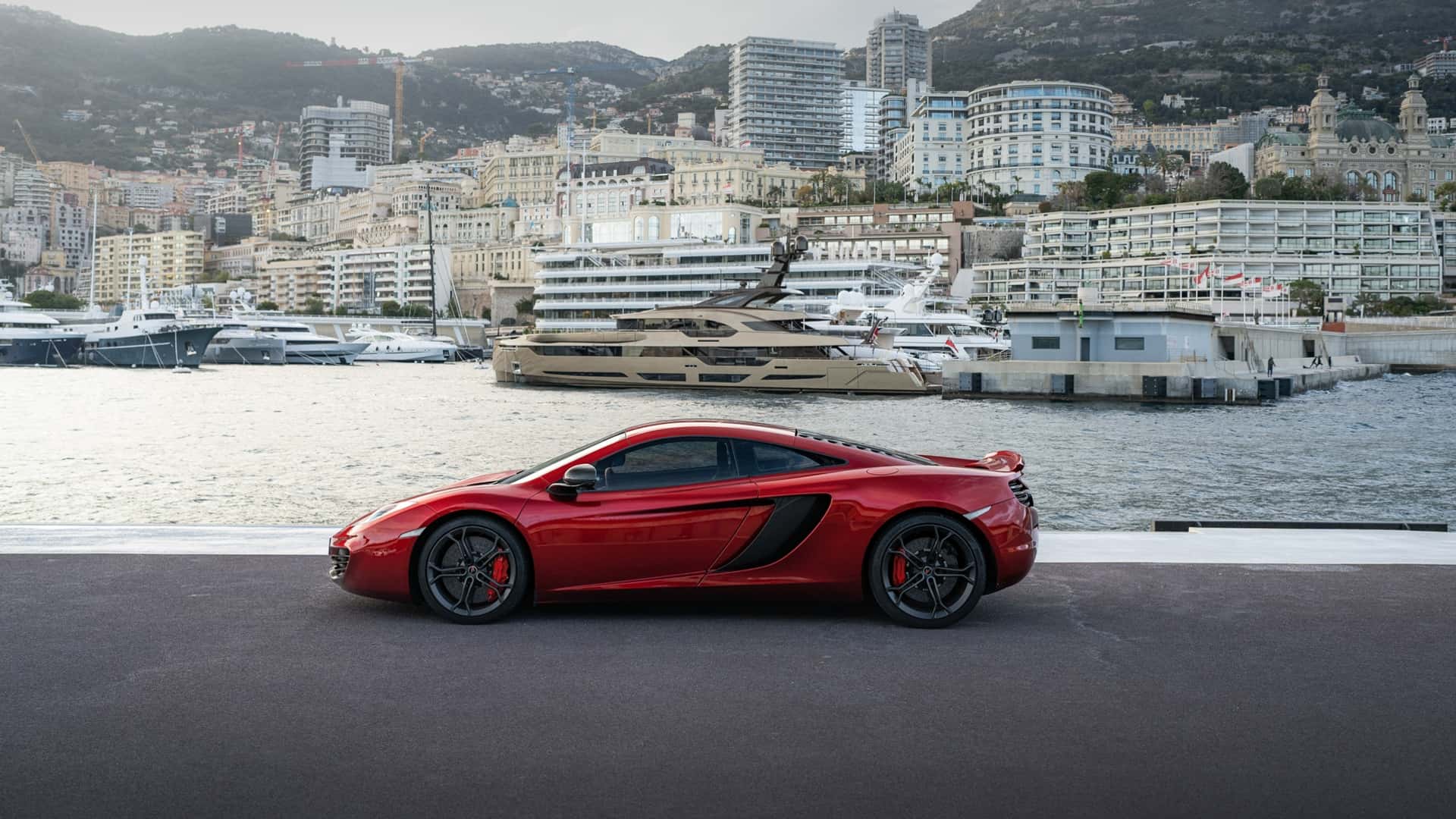 Lewis Hamiltons McLaren MP4-12-C