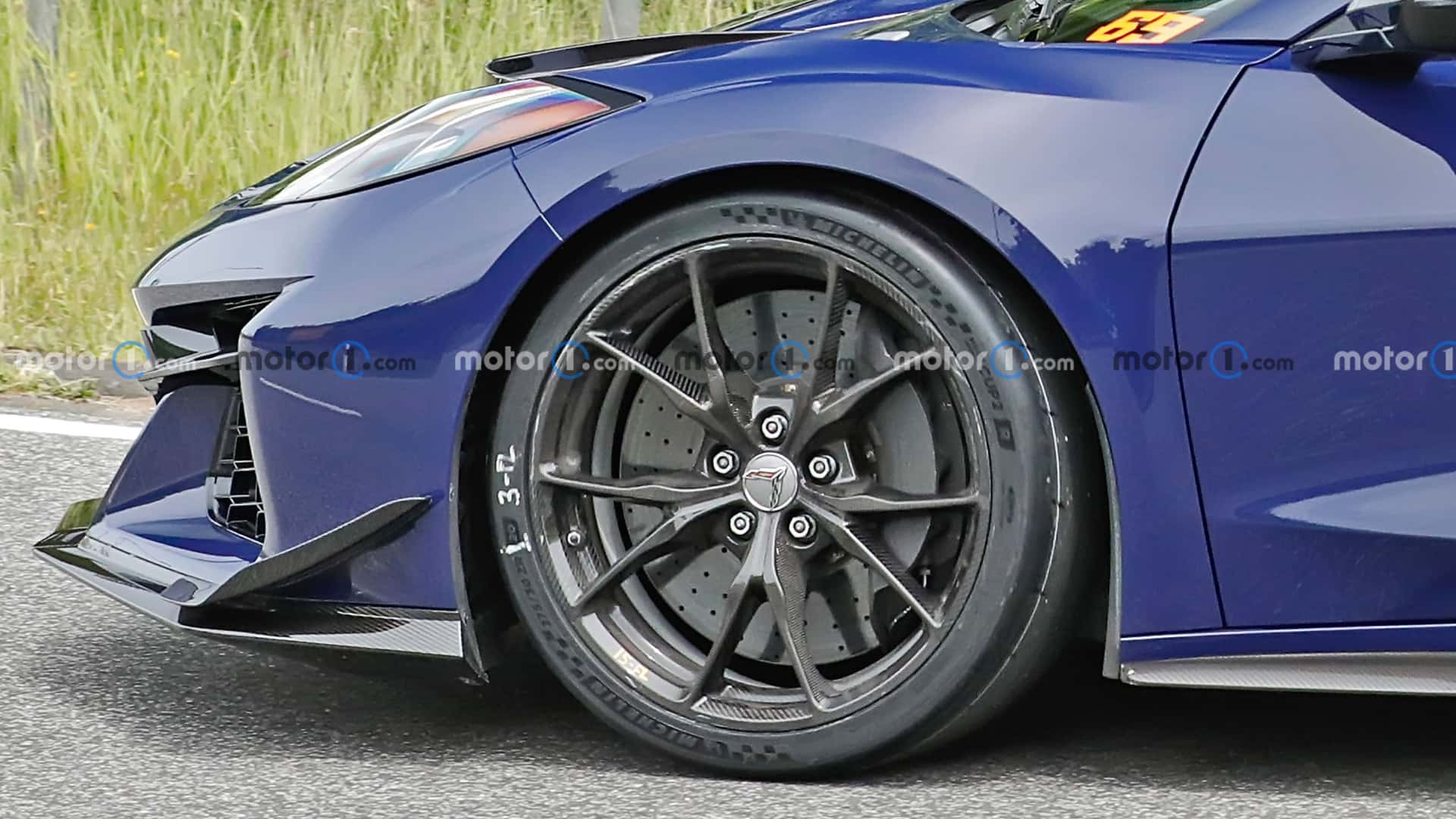 2026 Chevrolet C8 Corvette Zora spy shots undisguised exterior 9