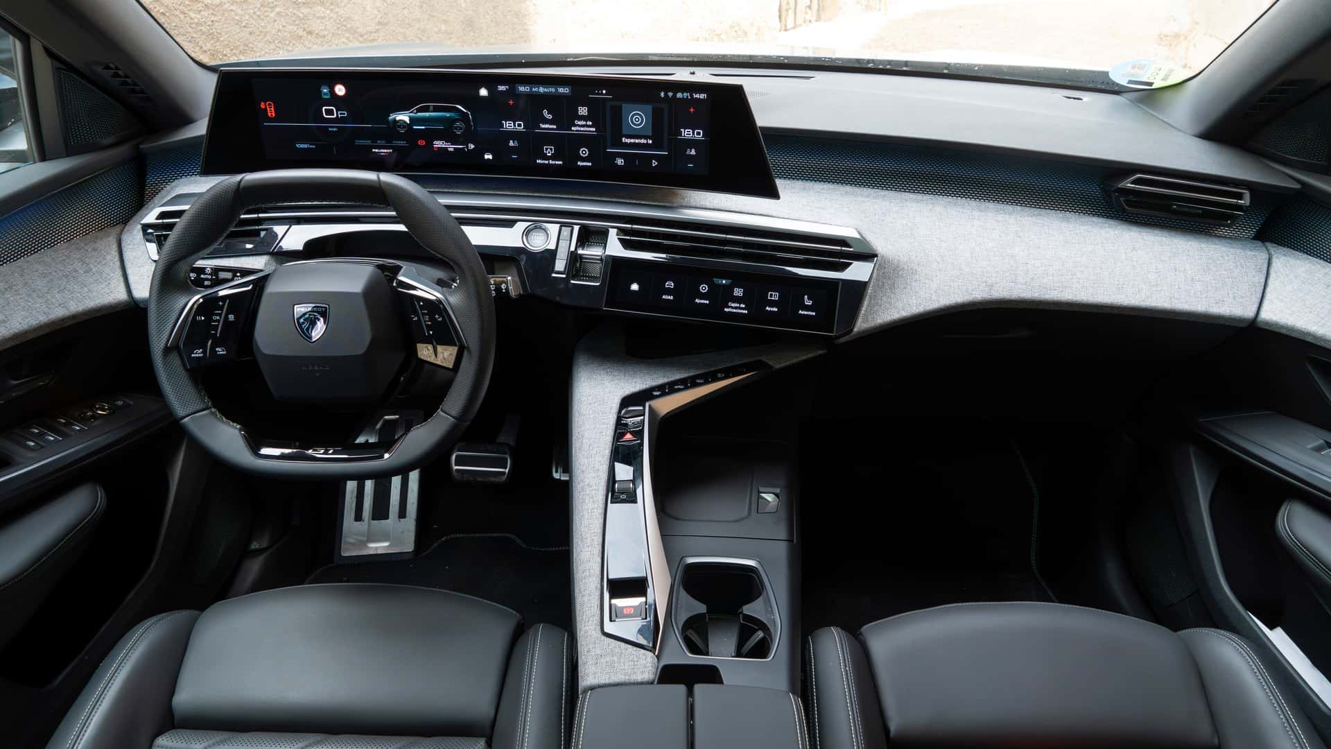 Prueba Peugeot 5008 Hybrid GT 2025